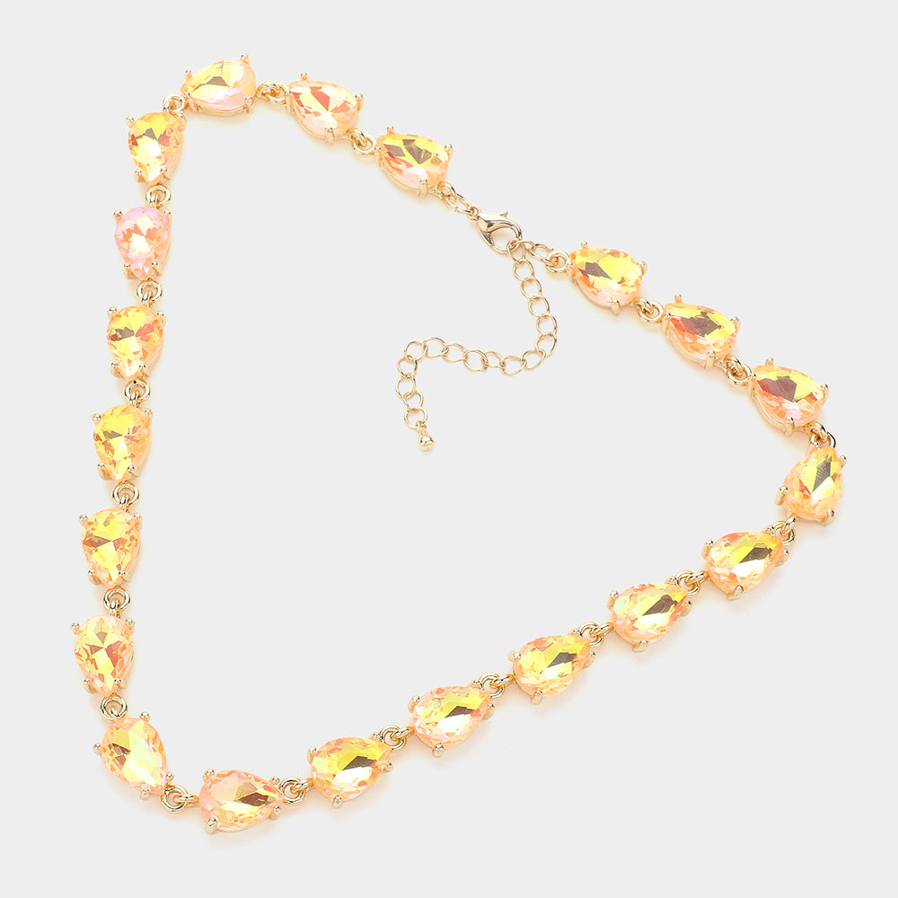 iLLASPARKZ Teardrop Cluster Link Necklace