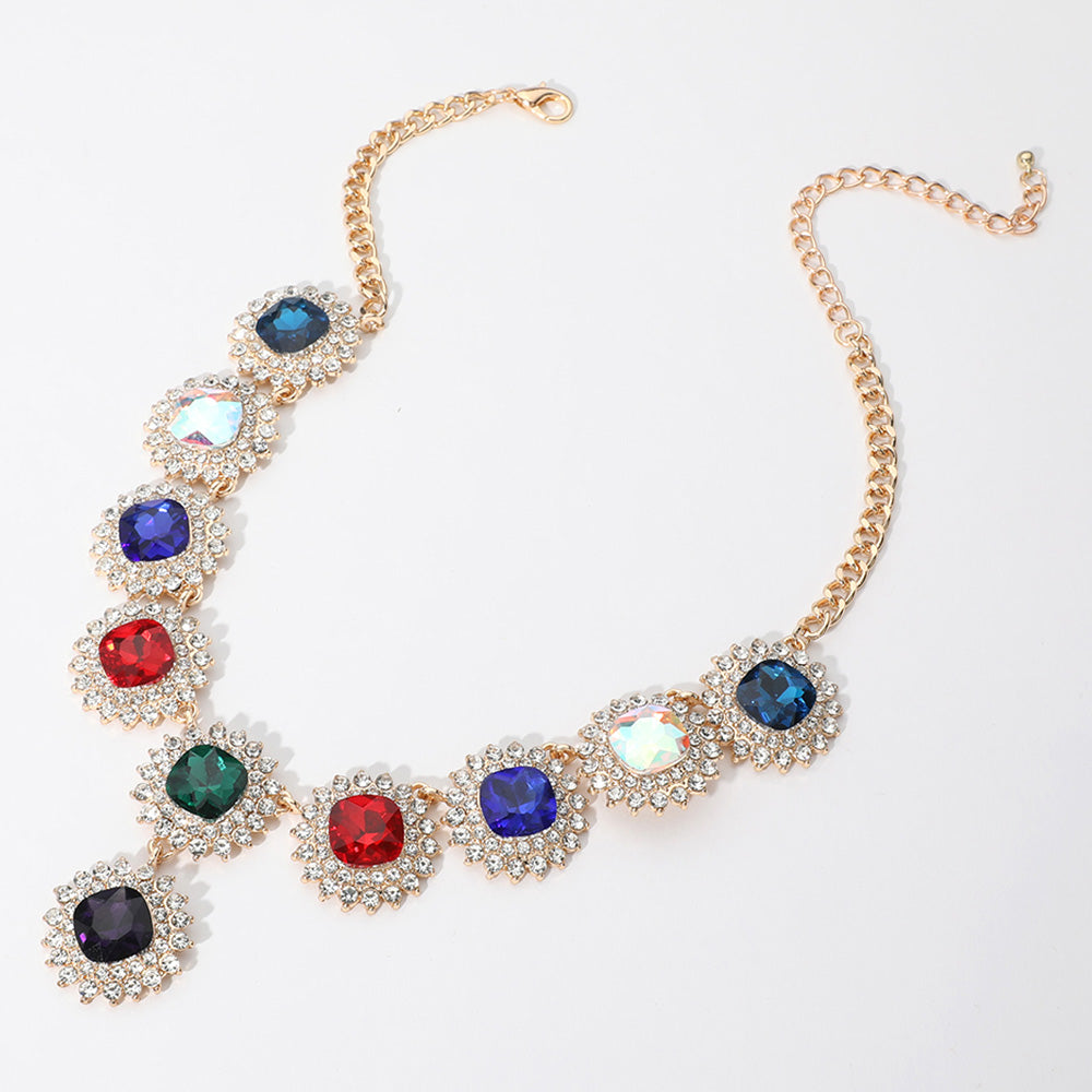 iLLASPARKZ Round Glass Stone Cluster Link Evening Necklace