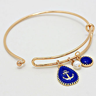 iLLASPARKZ Lacquered Enamel Pearl Anchor Bangle Hook Bracelet