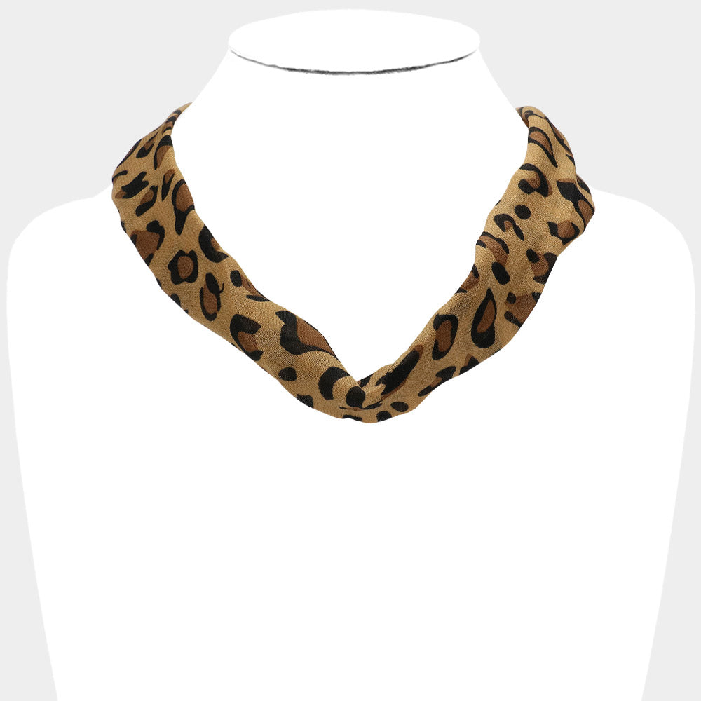 iLLASPARKZ Leopard Patterned Fabric Chiffon Necklace