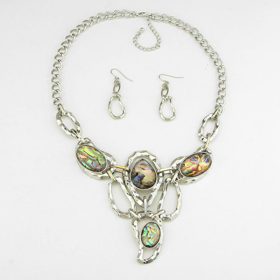 iLLASPARKZ Abalone Collar Necklace