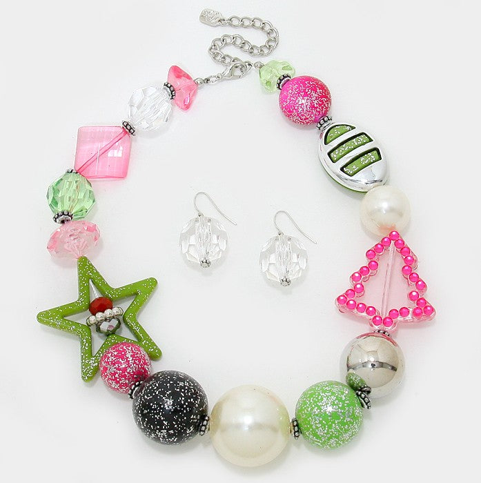 iLLASPARKZ Glitter Bead & Pearl Christmas Necklace