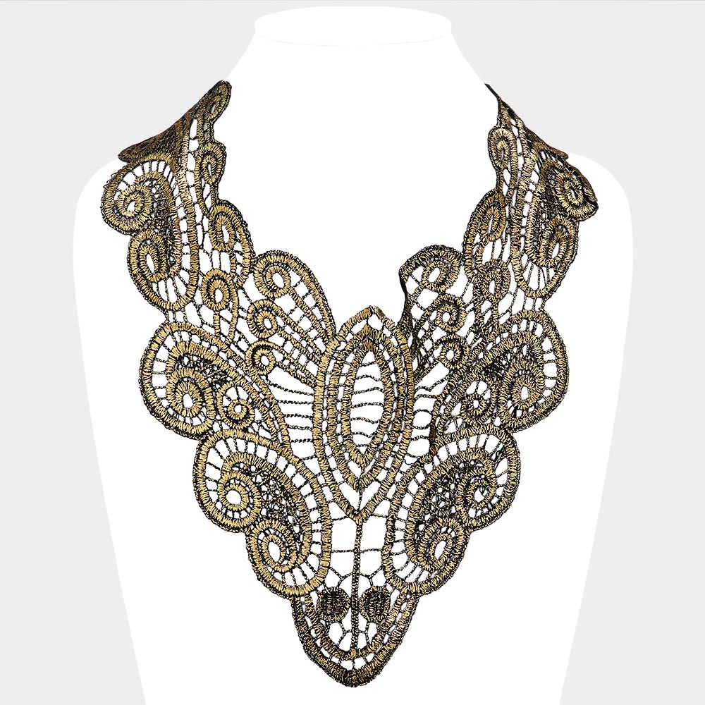 iLLASPARKZ Lace Embroidered Collar Necklace