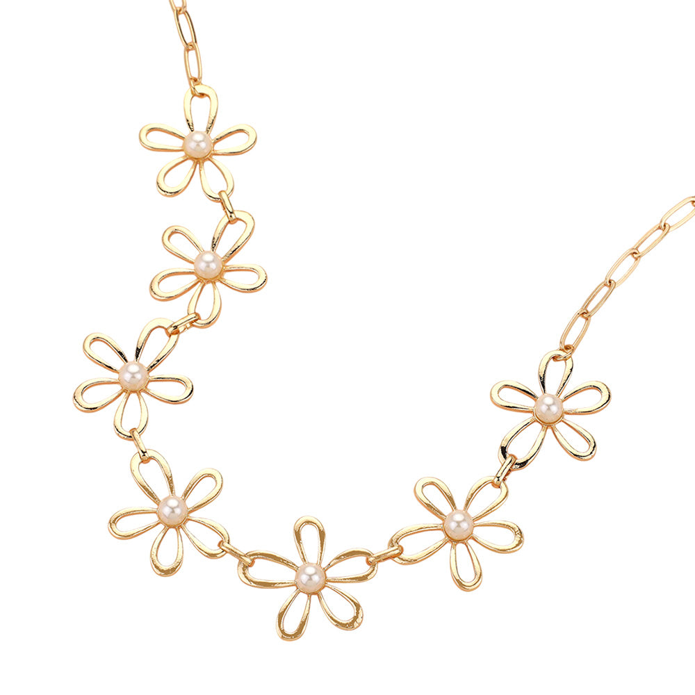 iLLASPARKZ Pearl Centered Metal Flower Link Necklace