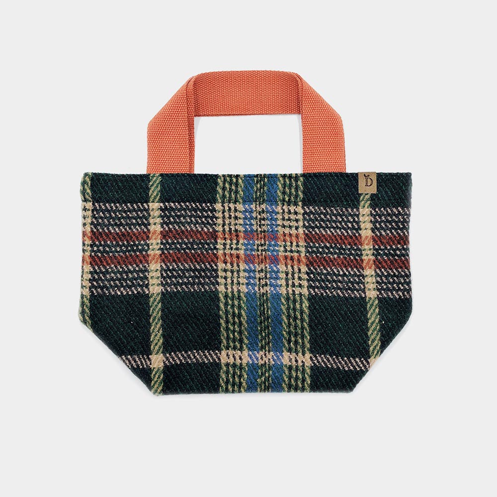 iLLASPARKZ Plaid Check Patterned Small Tote Bag