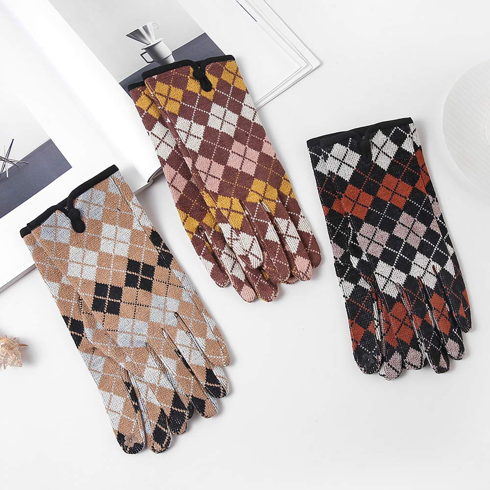 iLLASPARKZ Square Plaid Pattern Smart Touch Gloves