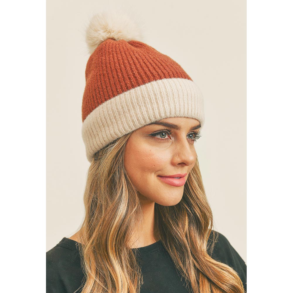 iLLASPARKZ Two Tone Knit Pompom Beanie Hat