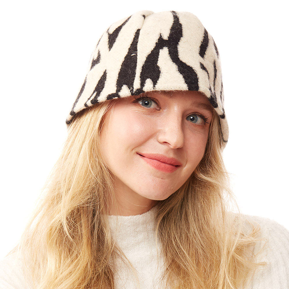 iLLASPARKZ Animal Patterned Soft Fabric Bucket Hat