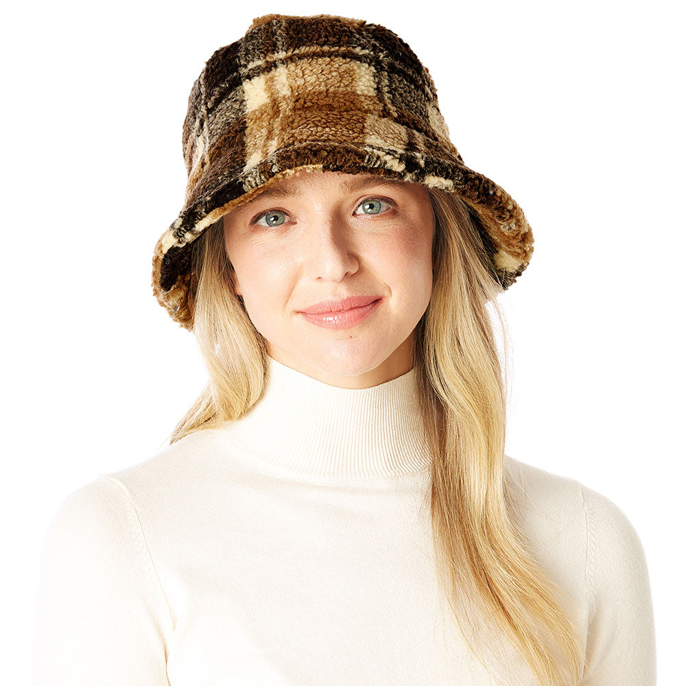 iLLASPARKZ Check Patterned Faux Fur Bucket Hat