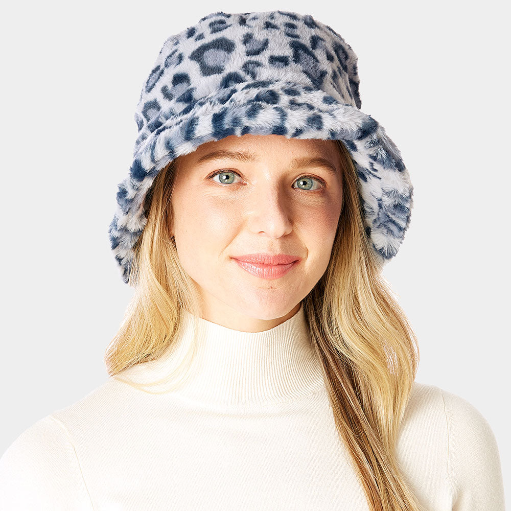 iLLASPARKZ Leopard Patterned Faux Fur Bucket Hat