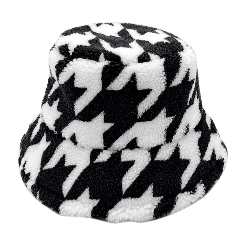 iLLASPARKZ Houndstooth Patterned Sherpa Bucket Hat