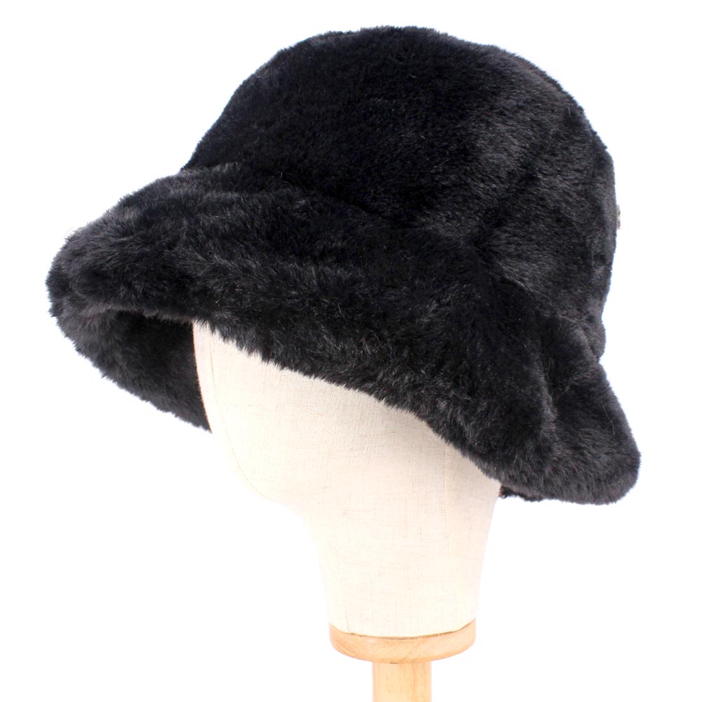 iLLASPARKZ Faux Fur Bucket Hat