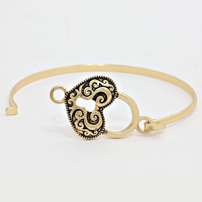 iLLASPARKZ Filigree Heart Hook Bracelet