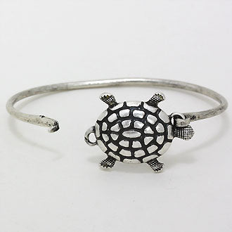 iLLASPARKZ Vintage Metal Turtle Bangle Bracelet