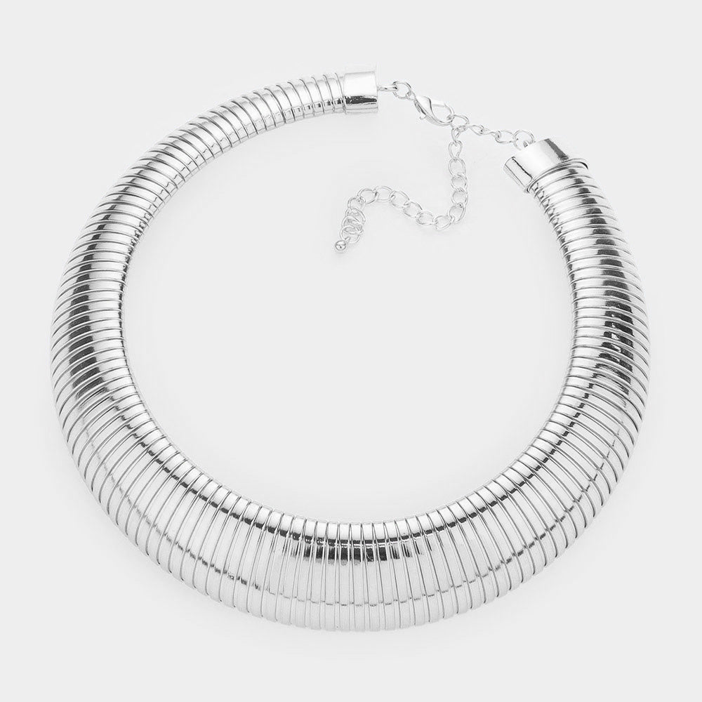 iLLASPARKZ Wide Ribbed Metal Choker Necklace