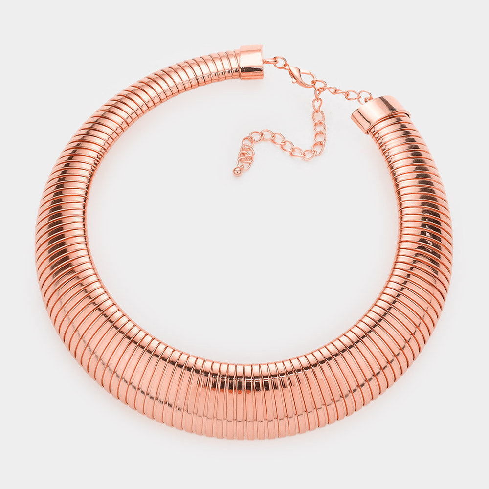 iLLASPARKZ Wide Ribbed Metal Choker Necklace