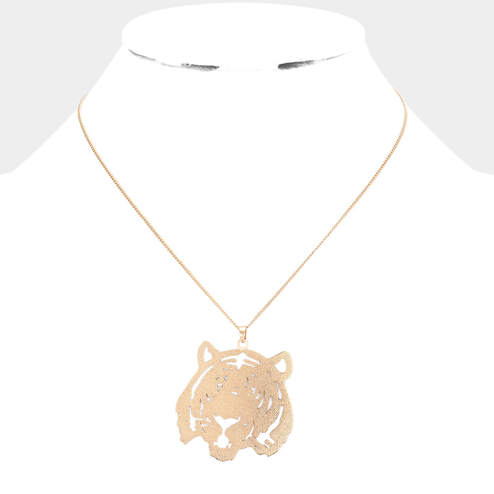 iLLASPARKZ Tiger Face Filigree Pendant Necklace