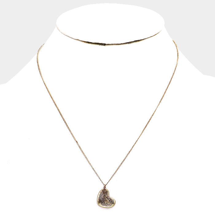 iLLASPARKZ Antique Plated Heart Pendant Necklace