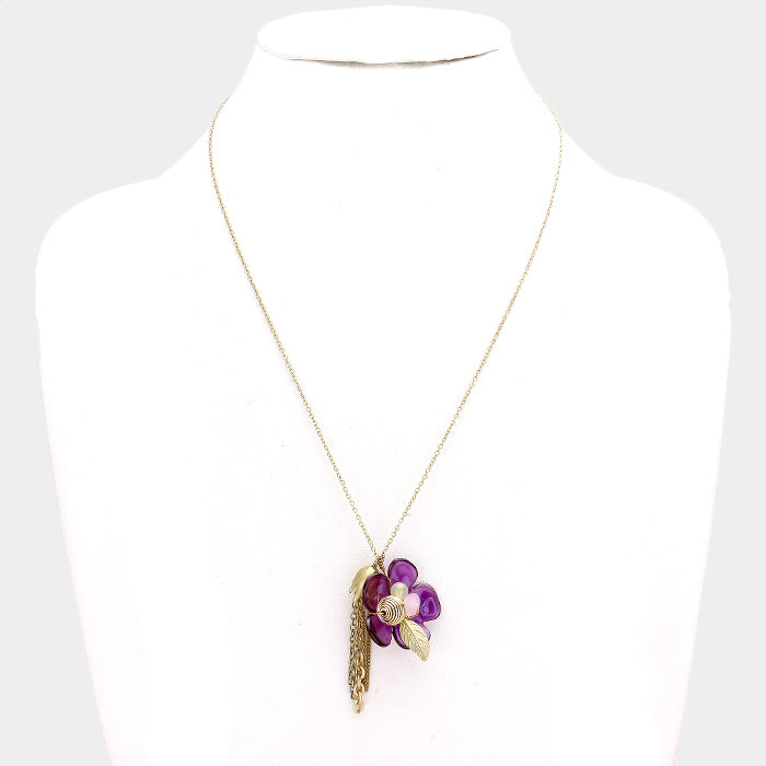 iLLASPARKZ Glass bead detail flower & tassel charm necklace