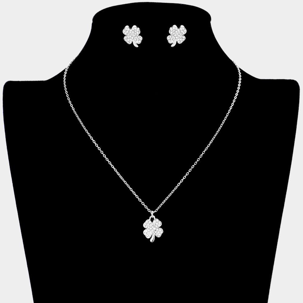 iLLASPARKZ Rhinestone Embellished Clover Pendant Necklace