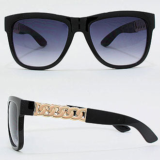 iLLASPARKZ Chained Wayfarer Sunglasses