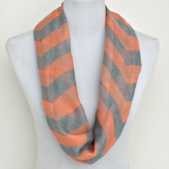 iLLASPARKZ Chevron Polyester Infinity Scarf