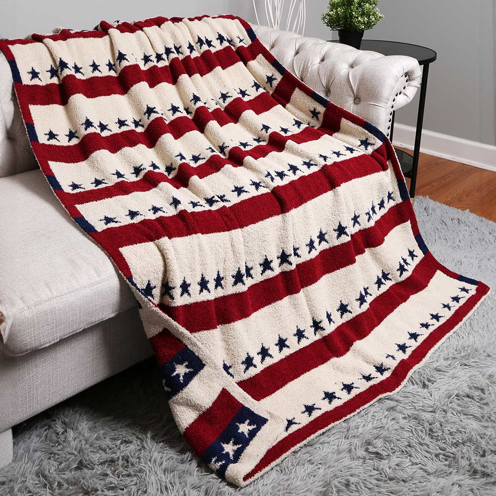 iLLASPARKZ American USA Flag Reversible Throw Blanket